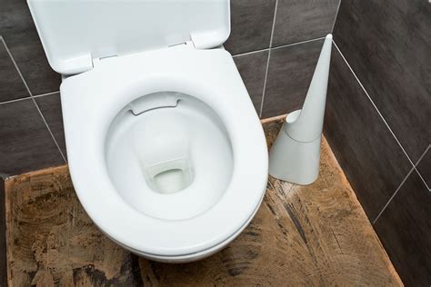 Ile kosztuje montaż miski WC?