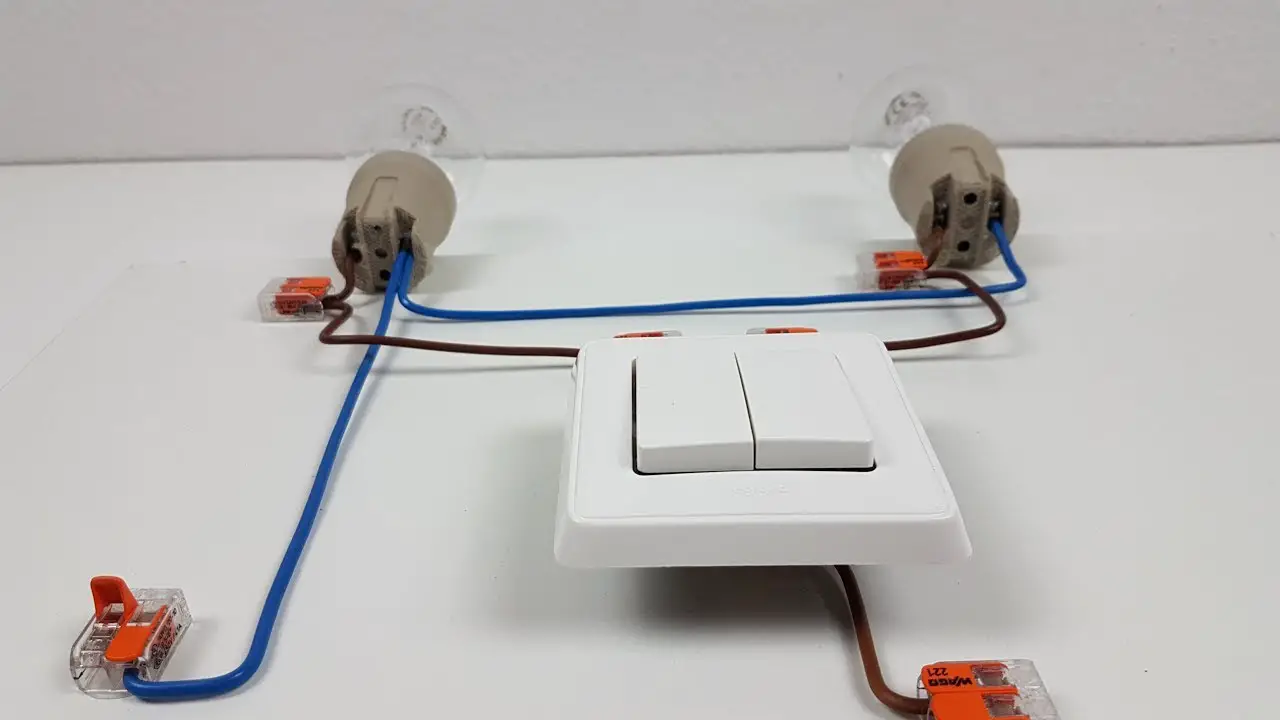 Jak podłączyć włącznik światła 2 kable?
